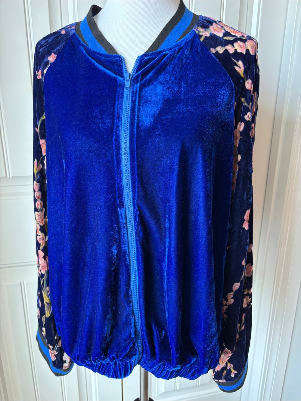 UMGEE Blue Velvet Floral Raglan Sleeve Bomber Jacket L